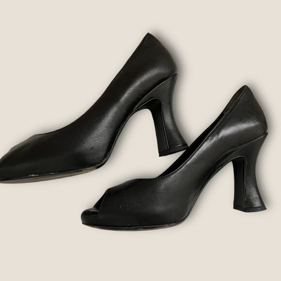 Black open toes leather shoes size 7 by MARCHEZ VOUS - Picture 1 of 4